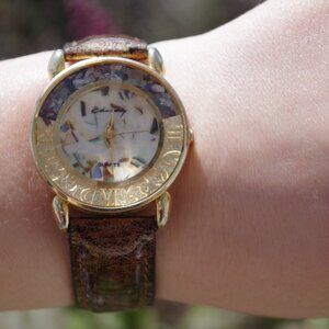 Women's Vintage Watch Genuine Patent Leather Mother Of Pearl